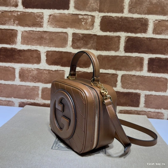 First bag ru BLONDIE GUCCI BAG HANDLE TOP 0811